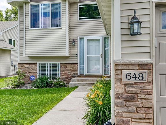 2nd image of 648 129th Ln NE