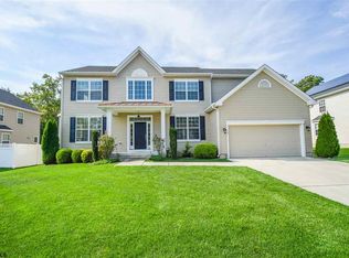9 Covered Bridge Ct, Egg Harbor Township, NJ 08234