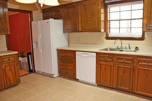 3rd image of 812 S 34th Ave