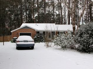 6429 Dixon Dr, Raleigh, NC 27609