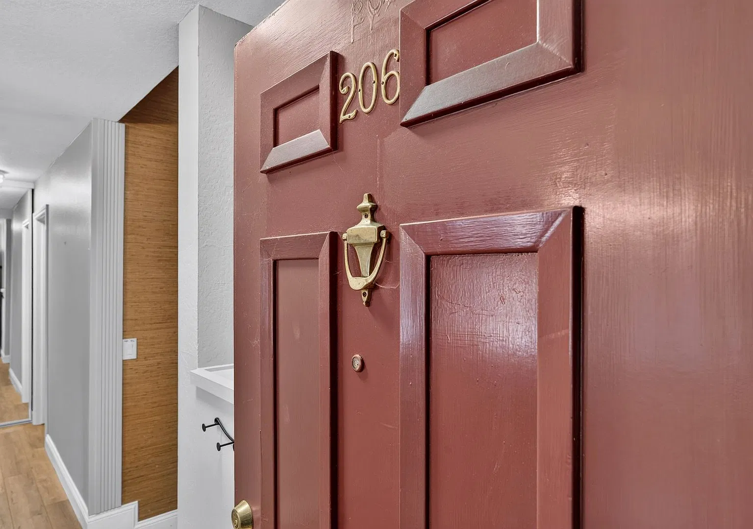 Prime Walnut Creek 1BR | Vaulted Ceilings | Patio | Pool | Parking — Photo 1