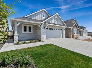 212 W Radiant Ridge Dr, Meridian, ID 83642