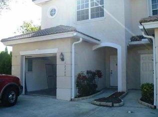 12200 SW 6th St #12200, Pembroke Pines, FL 33025