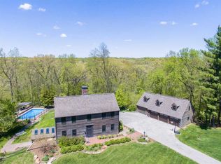 4020 Stewart Rd NE, Iowa City, IA 52240