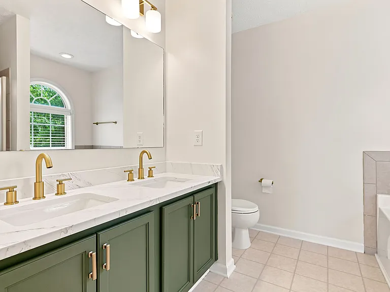 4906 Yorkchester Dr — Photo 21