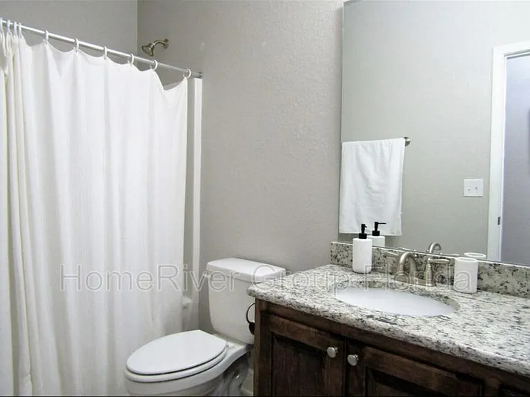 5364 Woodlet Ct — Photo 12