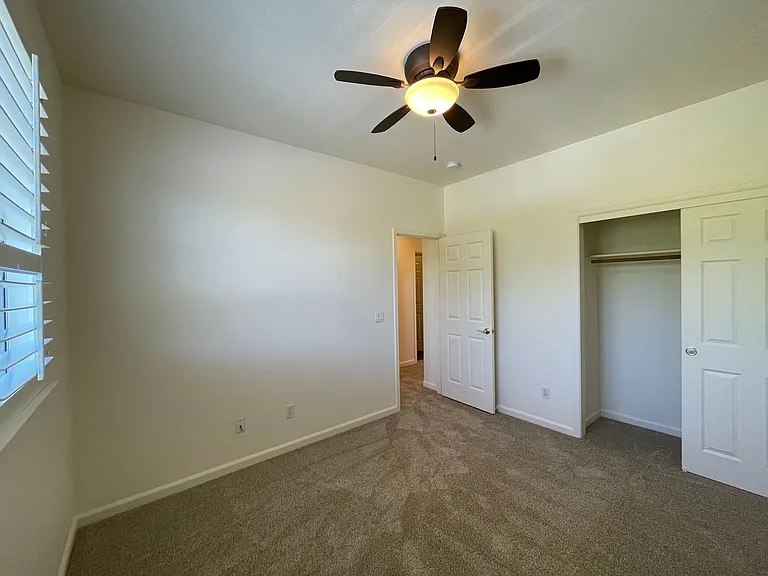4719 Prospect Ave — Photo 26