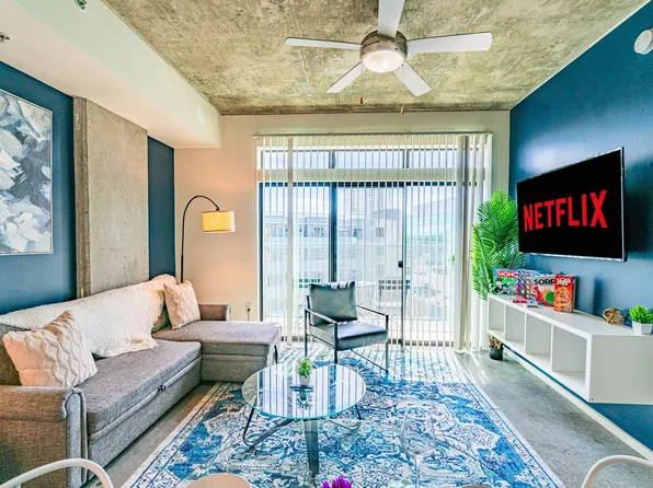 913 N 3rd St, Phoenix, AZ