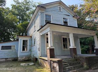 207 N Pierce Street, Washington, NC 27889