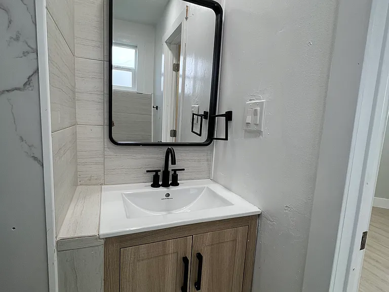4250 1st St #A — Photo 25