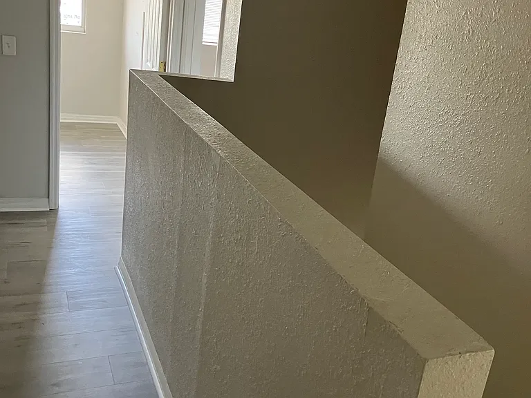 910 W Millard Ct — Photo 13