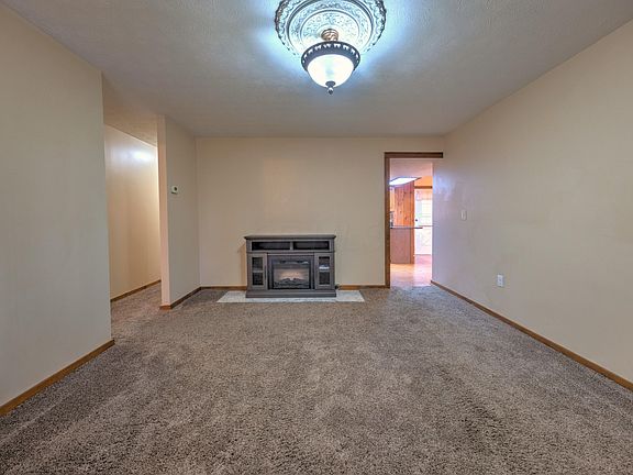 4th image of 972 Fairwood Ave