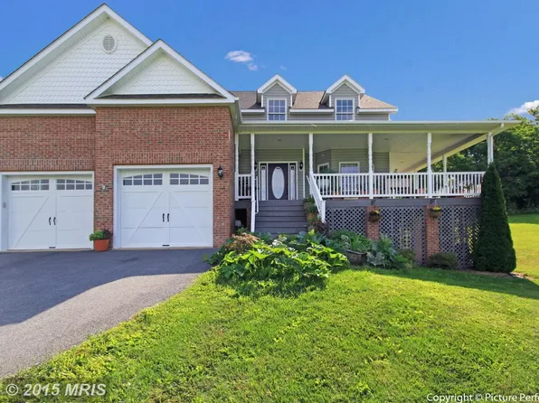 6347 Debold Rd, Sabillasville, MD 21780