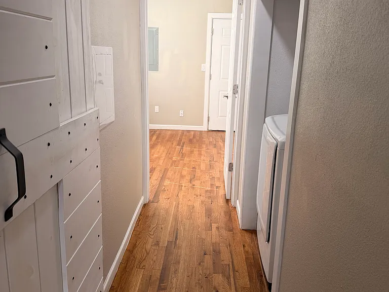 1544 N Main St #A — Photo 11
