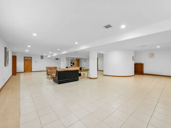 64-16 211th Street image 16 of 20