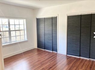 2402 NW 42nd St, Miami, FL 33142