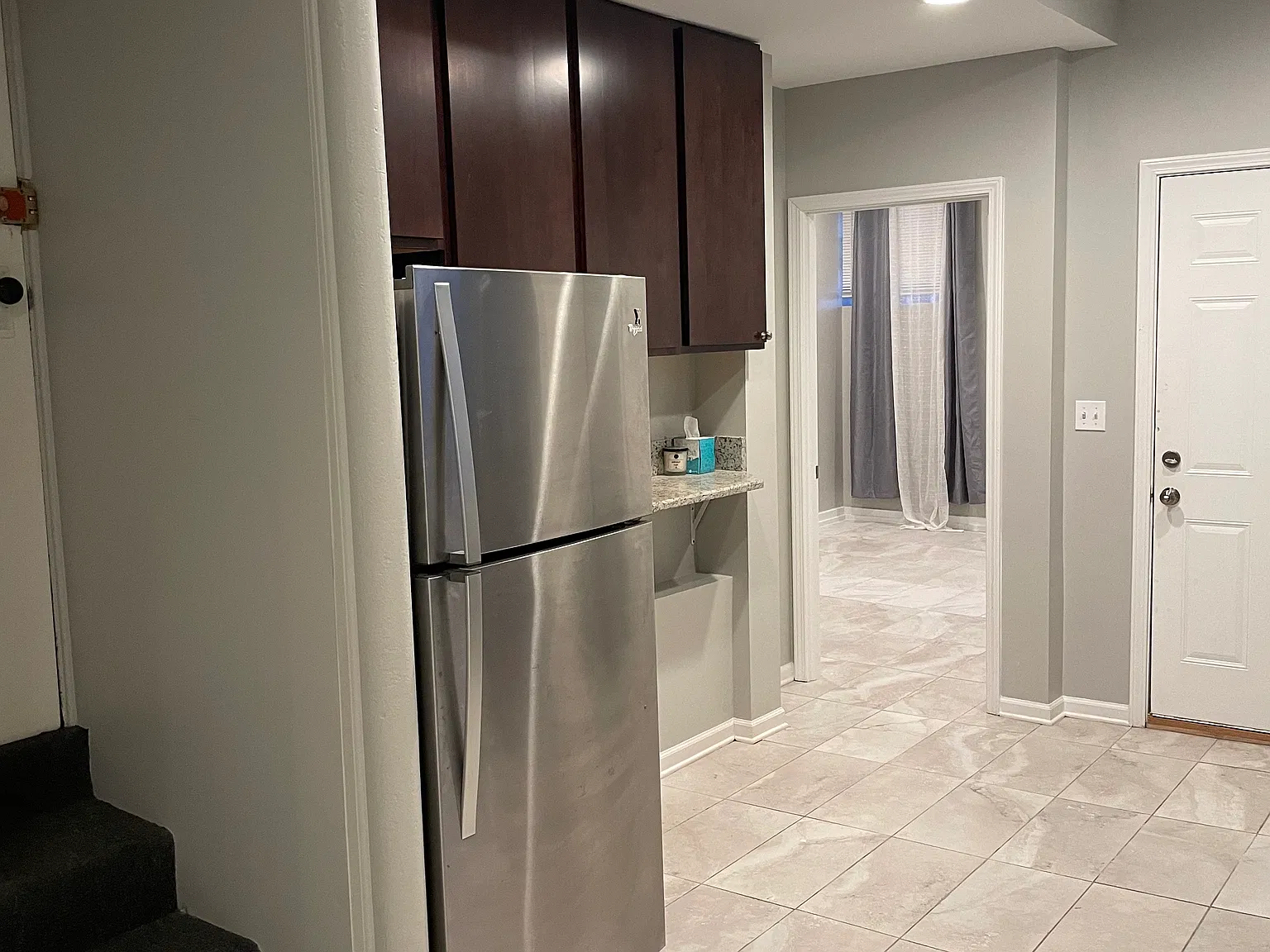 1 bed, 900 sqft, $2,200 — Photo 4