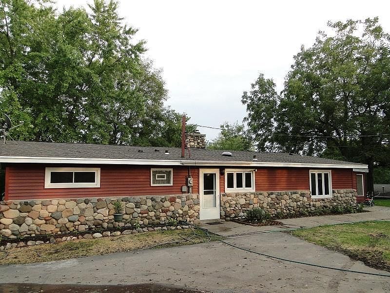 1st image of 617 Winson Dr