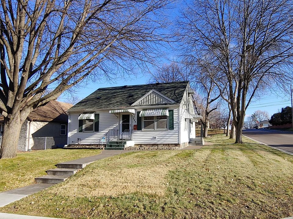 1st image of 357 13th Ave S