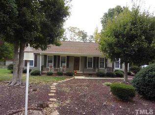 3132 Oakridge Dr, Graham, NC 27253