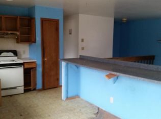 4205 Conashaugh Lk, Milford, PA 18337