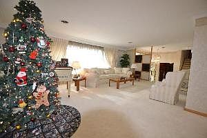 4th image of 10144 S Karlov Ave