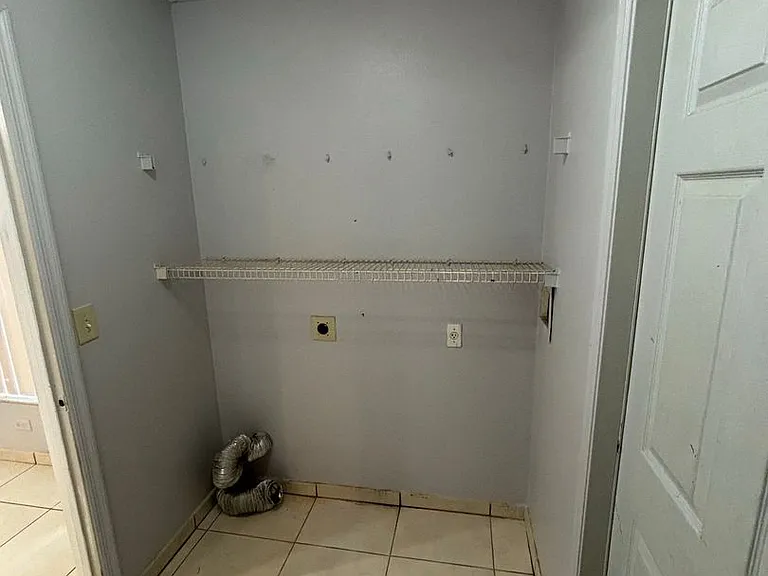 12804 Gettysburg Cir — Photo 22