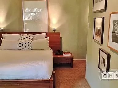 Bedroom (staged)