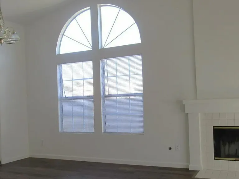 3023 Hampton Rd — Photo 4