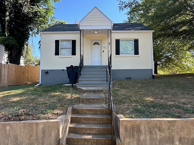 1st image of 617 Hanover Ave NW