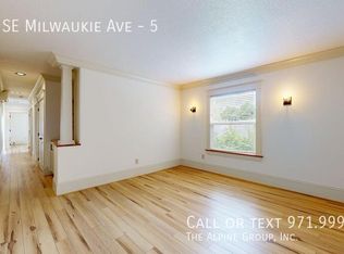 4318 SE Milwaukie Ave APT 5, Portland, OR 97202