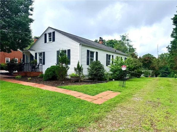 971 N Bridge St, Elkin, NC 28621