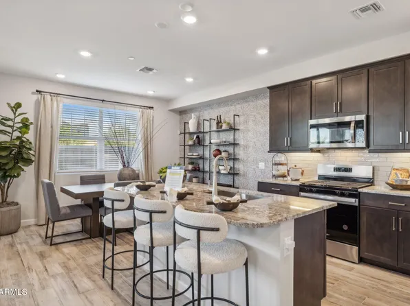 21007 N 58TH Place, Phoenix, AZ 85054