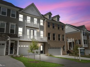 10833 Foxtrot Cir, Upper Marlboro, MD