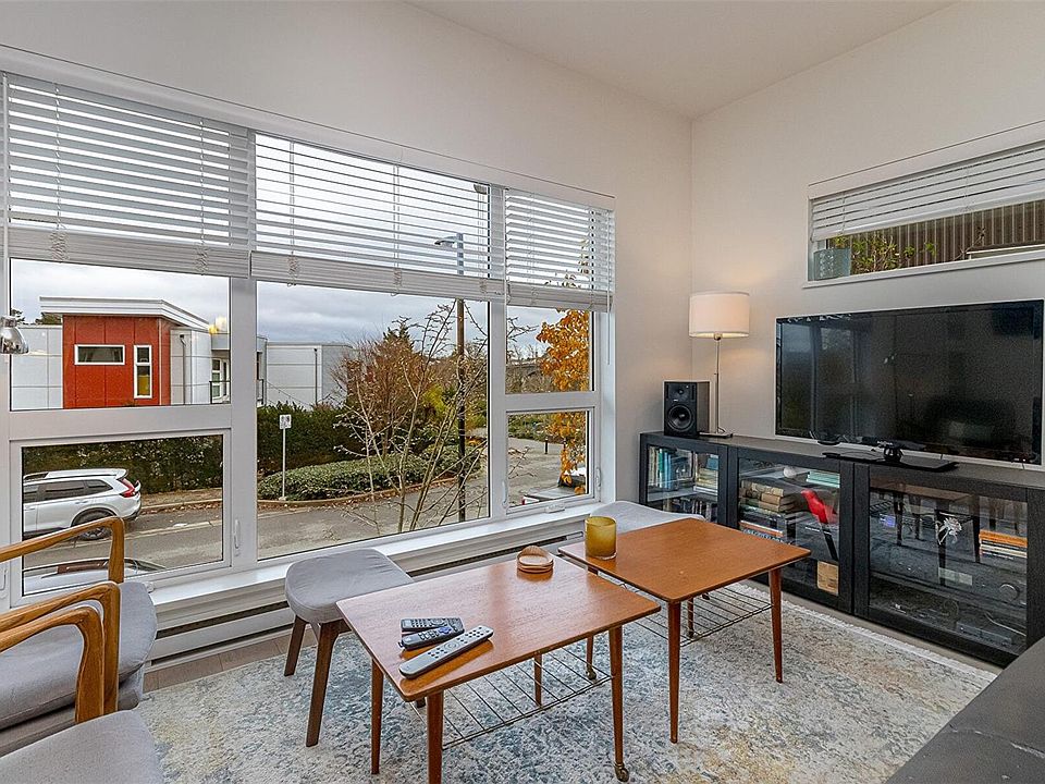 1st image of 770 Central Spur Rd #106