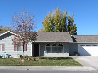 770 Garfield Ave, Lovell, WY 82431
