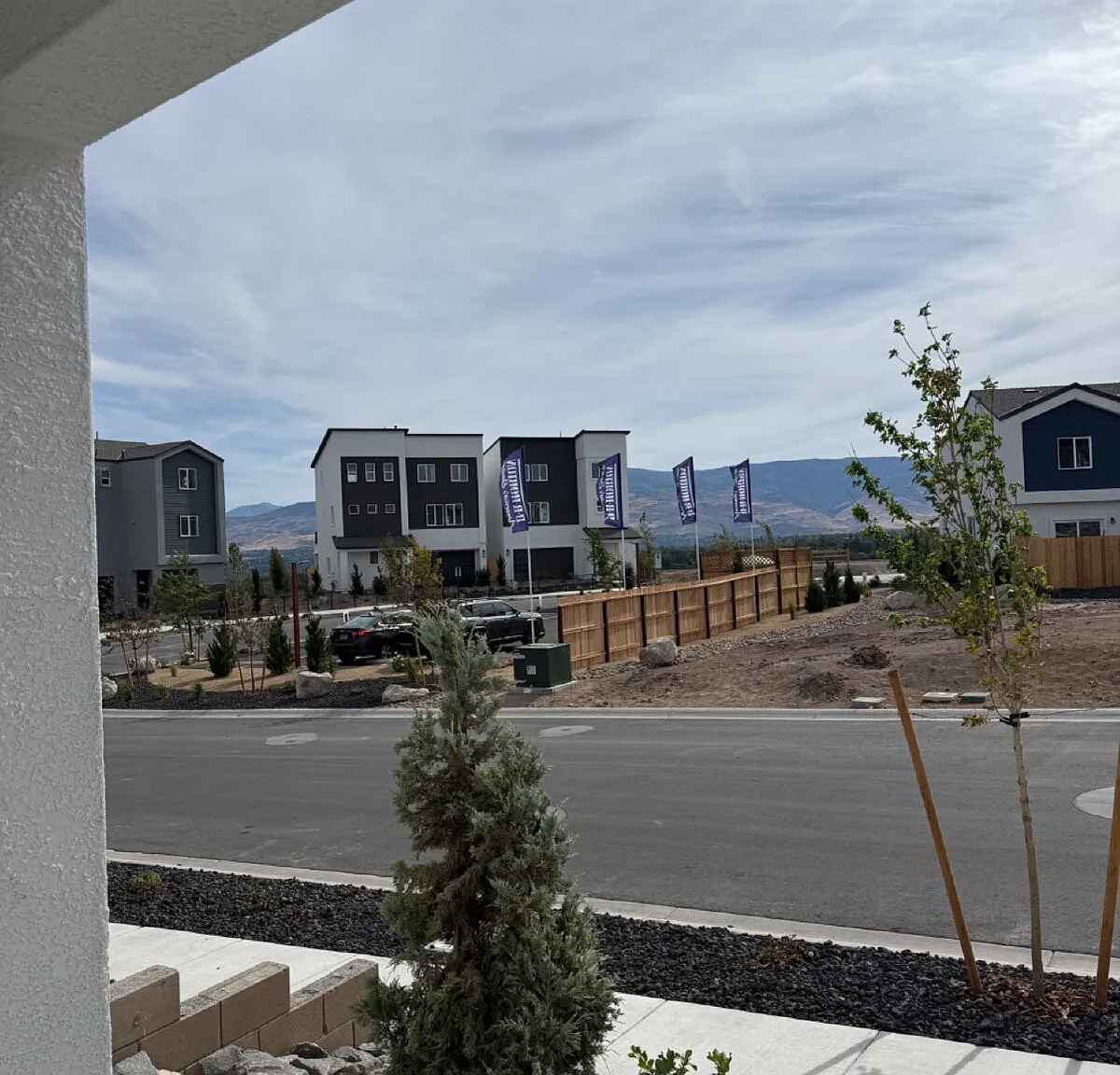 4 bed, 3.5 bath, 2253 sqft, $3,200 — Photo 4