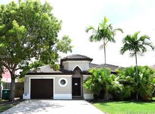 15526 SW 15th Ter, Miami, FL 33194