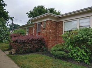 3959 W Glenlake Ave, Chicago, IL 60659