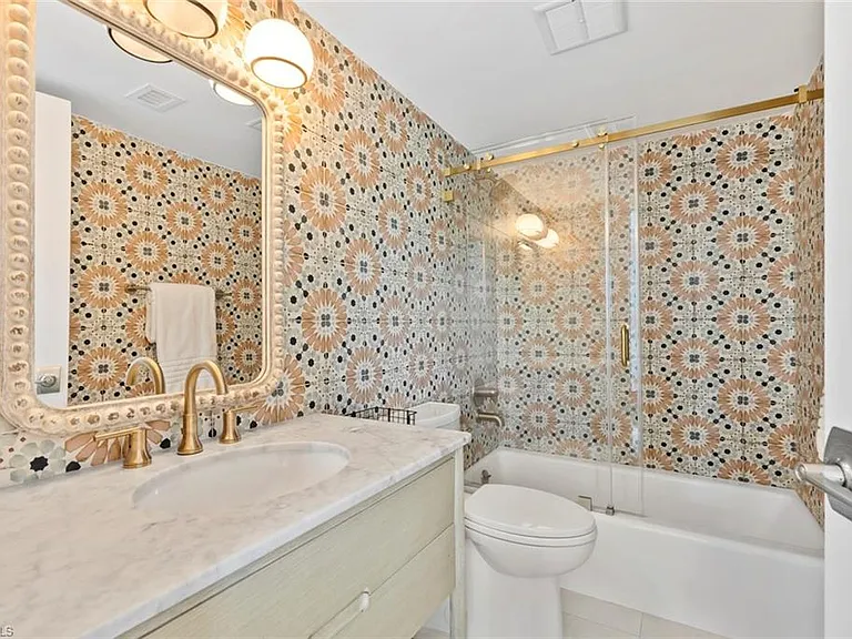 3500 Gulf Shore Blvd N #408 — Photo 14