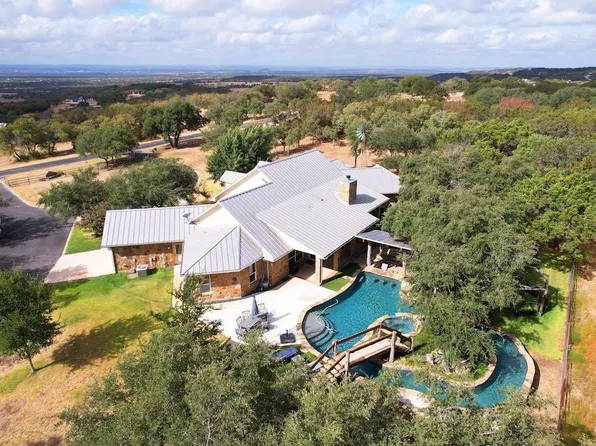 1151 Stone Mountain Drive, Marble Falls, TX 78657