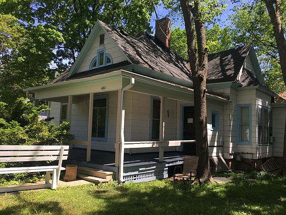 Porch entry at Unit1