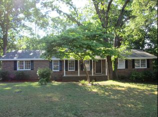 660 University Cir, Athens, GA 30605