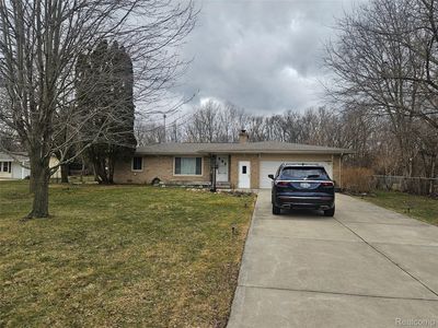 3179 Gehring Dr, Flint, MI, 48506