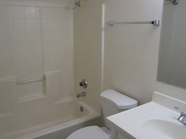 2103 SW 257th Ave — Photo 8