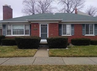 23010 Hayes Ave, Eastpointe, MI 48021