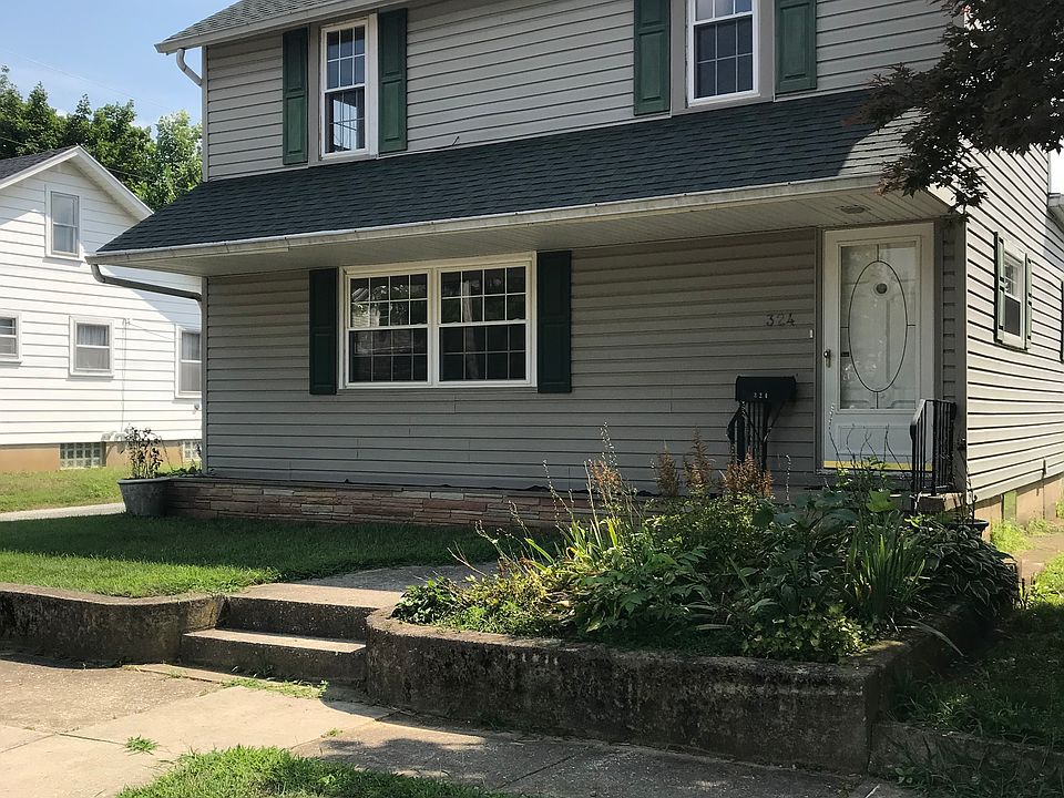 1st image of 324 S 6th St