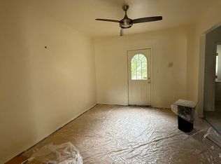 705 Chestnut St #1, Roselle, NJ 07203