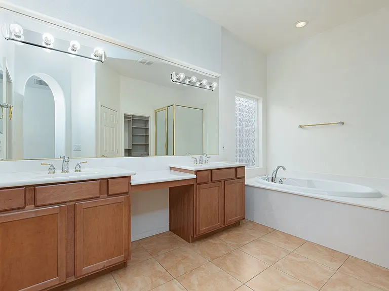 11749 Stonewall Springs Ave — Photo 31