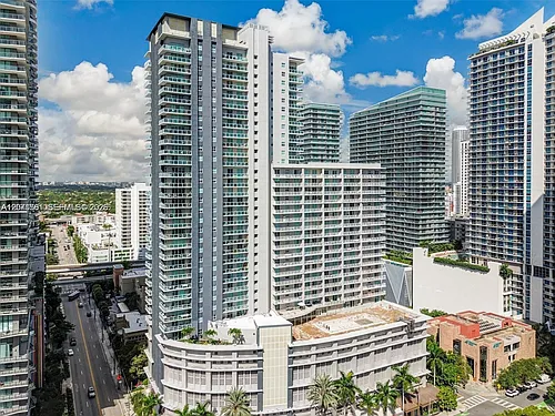 1250 S Miami Ave Photo 1